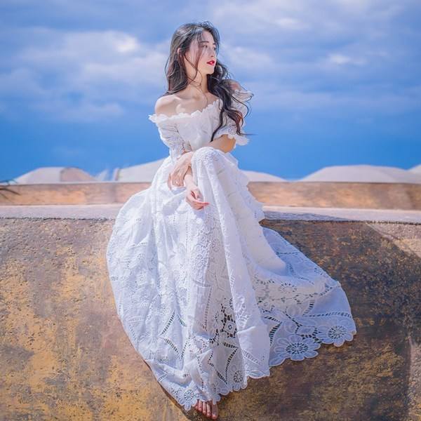 新加坡屠妖节后垃圾遍地